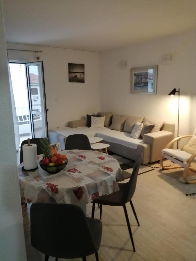 Apartman Grgic Макарська Екстер'єр фото
